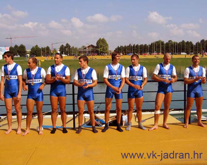 PH2005_8+seniori_prvaci