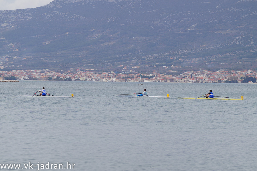 SONY SLT-A58 70-300mm F4-5.6             (c) Petar Milin