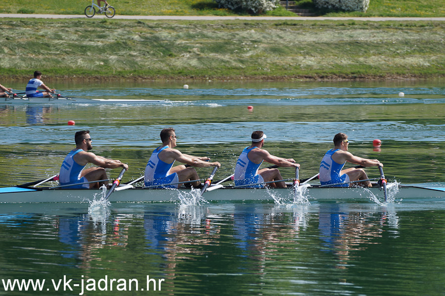 SONY SLT-A58 70-300mm F4-5.6             (c) Petar Milin