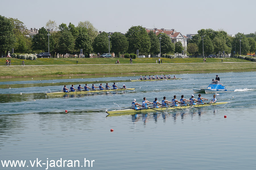 SONY SLT-A58 70-300mm F4-5.6             (c) Petar Milin